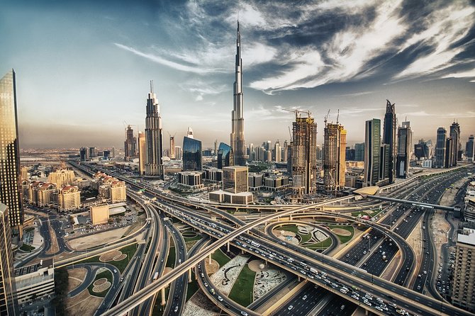 Arrival Transfer: Dubai Airport DXB to Dubai in Luxury Car - Pickup Information