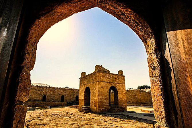 Ateshgah (Fire Temple) & Yanardagh Tour - Meeting and Pickup