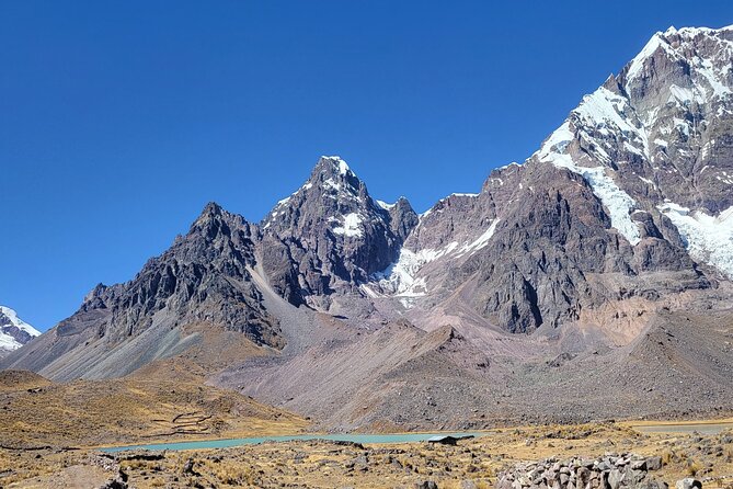 Ausangate 5 Day Trek to Rainbow Mountain - Cusco Peru - Best Photo Spots and Views