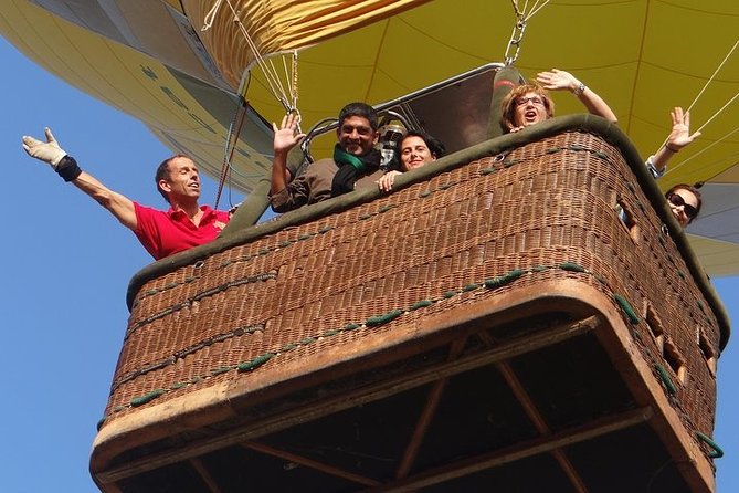 Balloon Ride (Igualada) + Montserrat - Booking Details