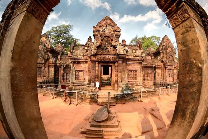 Banteay Srei Backcountry Tour and Grand Circle With English Speaking Tour Guide - Frequently Asked Questions