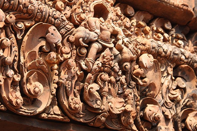 Banteay Srei Temple and Trekking to Kbal Spean Tour - Important Details