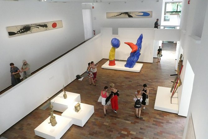 Barcelona Private Family Tour : Montjuïc, Fundació Miró & Parks (All Included) - Tour Highlights