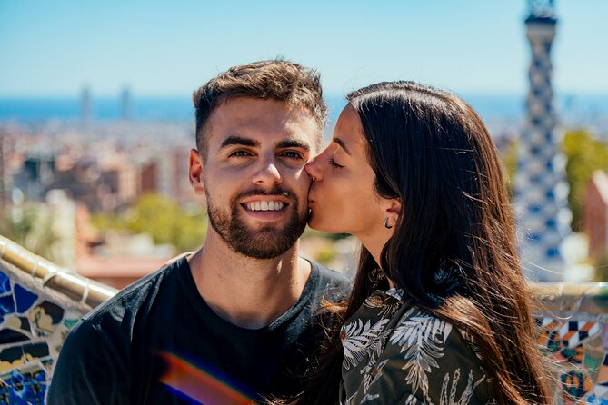 Barcelona: Professional Photoshoot at Park Güell - Accessibility Details