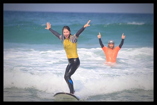 Beginner Group Surf Lesson - Equipment and Instructor