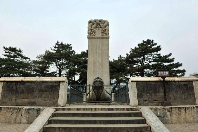 Beijing Afternoon Tour to Ming Tombs and Longqing Gorge Ice Lantern Festival - Longqing Gorge Ice Lantern Festival
