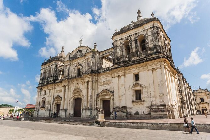 Best of Leon and Granada *Private Tour* - Experience Highlights
