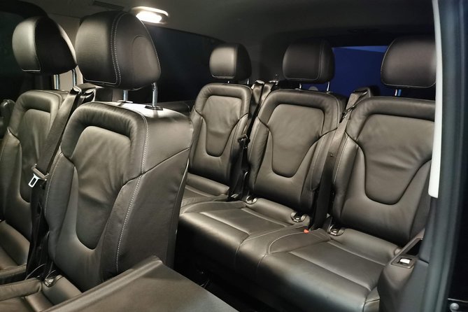 Bordeaux to Airport Private Transfer in Van Business - Accessibility Features