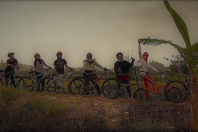 Borobudur Villages Tour by Bikes - Booking Information