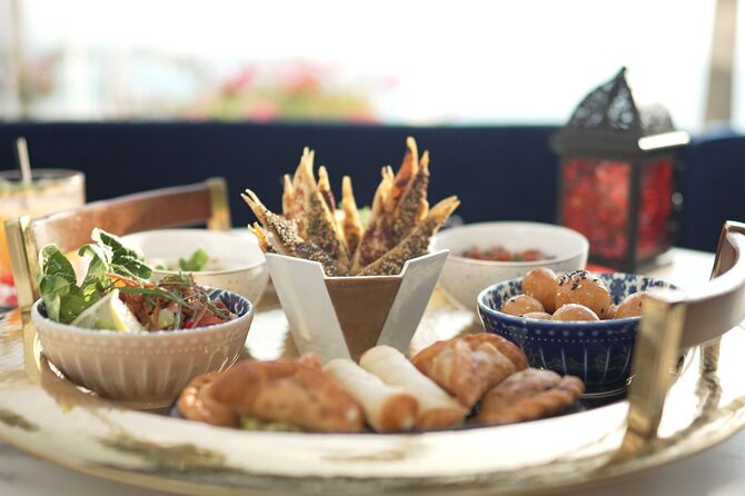 Burj Al Arab Alcoholic Hi Tea With Private Transfer - Pickup Information