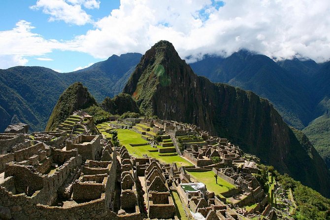 BY CAR to Machupicchu - 2D / 1N - Accessibility Considerations