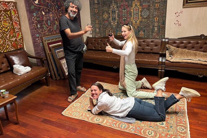 Carpet Shopping Adventure at Istanbul Historic Carvansarai - Reservation and Payment Options