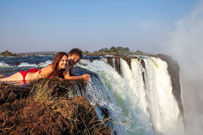 Cataract Island Pools on the Precipice of the New Falls - Local Culture