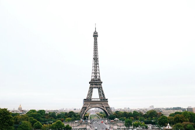 CDG Transfer, Montmartre Cheese With Wine Tasting & Eiffel - Visitor Guidelines