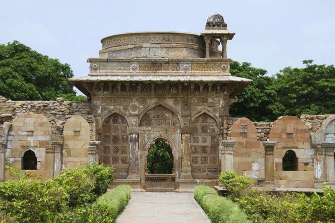 Champaner-Pavagadh Archaeological Park Day Trip (Guided Car Tour From Ahmedabad) - Additional Information