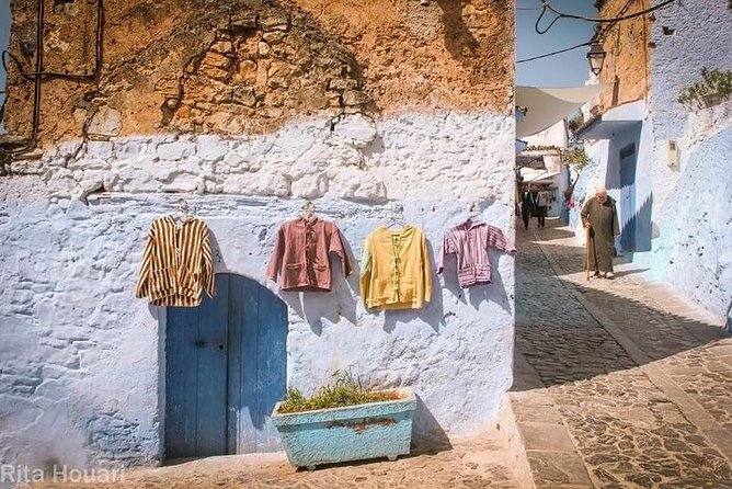 Chefchaouen Day Trip From Fez ( Small Group ) - Maximum Traveler Capacity