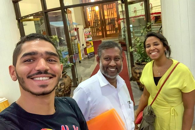 Colombo City Walk With a Local - Booking Process