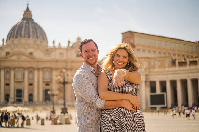 Couple and Family Photographer in Rome - Accessibility and Private Group Tour