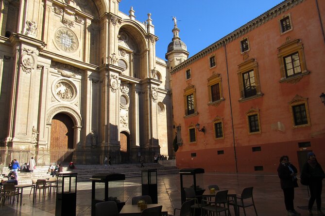 Cultural and Gastronomic Walk Through Granada - Meeting Point Details