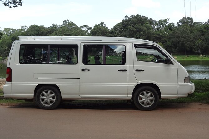 Daily Private Car Phnom Penh to Siem Reap - Pickup and Drop-off Details