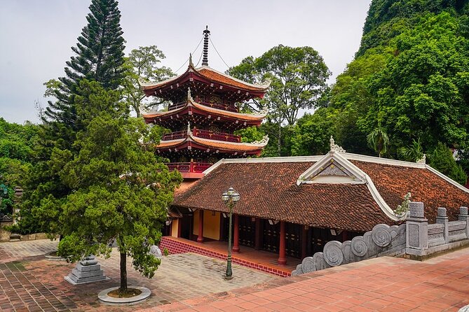 Day-tour to the Perfume Pagoda - What to Expect