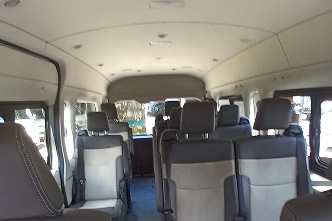 Deluxe Liberia Airport Transfer to Hotels in Guanacaste Area - Pricing and Reservation Details