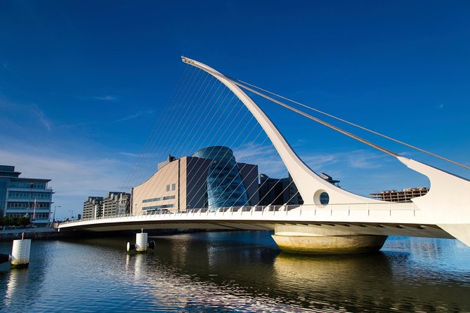 Departure Transfer: Dublin to Dublin Airport DUB in Business Car - Pricing and Guarantee