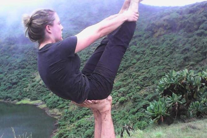 Discover a Thousand Hills of Rwanda & South Africa