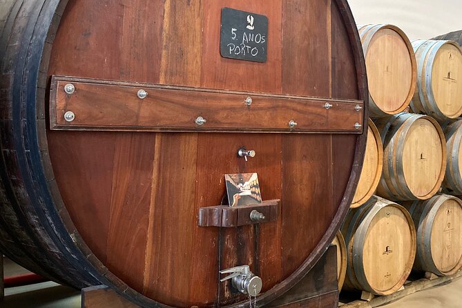 Douro: Walking Tour and Wine Tasting at Quinta Dos Murças - What to Bring