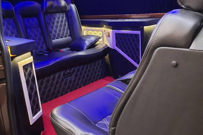 Economical, Safe and Comfortable Travel Tours - Operating Hours