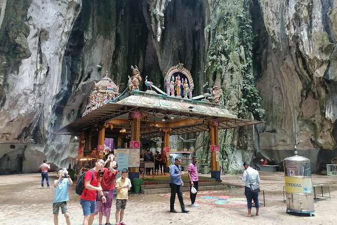 Elephant Santuary & Batu Cave & DeerLand & Silverleaf Monkey and Fireflies Tour - Frequently Asked Questions