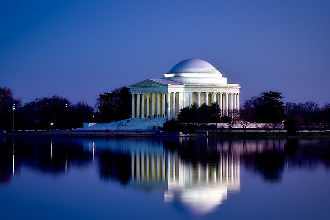 Evening Guided Tour of Washington DCs Most Inspiring Memorials - Frequently Asked Questions