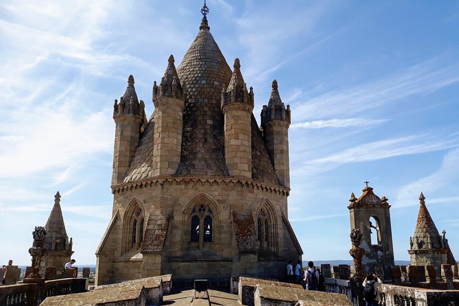 Évora Review: A Day Trip Experience - Starting Point and End Point