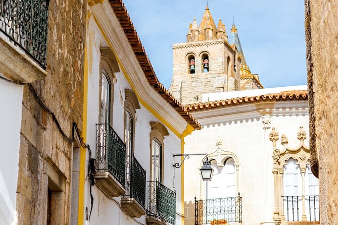Évora With Wine Tasting - Full Day Private Tour - Wine Tasting Experience