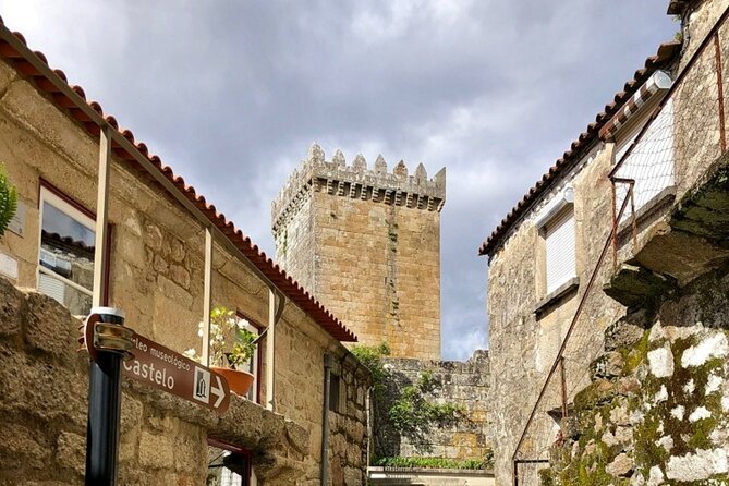 Exclusive Vinho Verde Alvarinho and Minho Region Wine Tour - Amenities Included