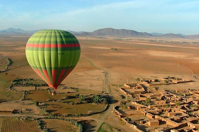 Fabulous Hot Air Balloon Ride in Luxor, Egypt - Location: Luxor, Egypt