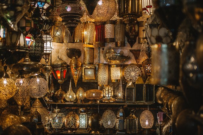 Fez: Private Shopping Tour in the Souks of the Old Medina - Group Size