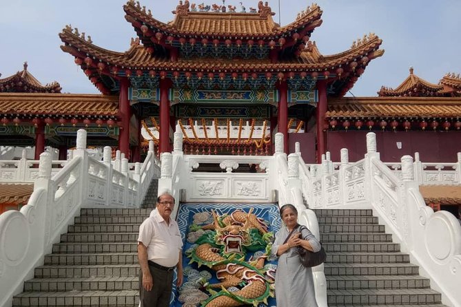 Final Day : Departure Transfer With Kuala Lumpur City Tour - Maximum Luggage Allowance