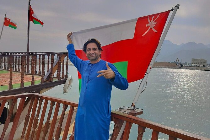 From Dubai Full-Day Boat Tour in Musandam: With a Buffet Lunch - Tour Experience Highlights