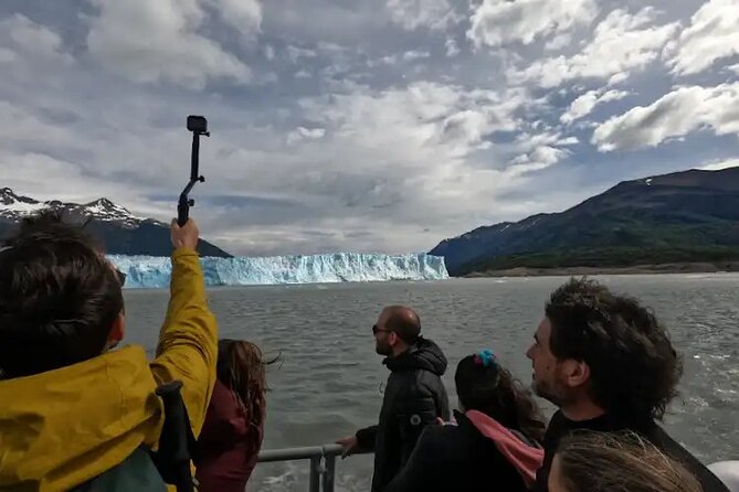 From El Calafate: Perito Moreno Footbridges + Optional Boat Tour - Tour Requirements