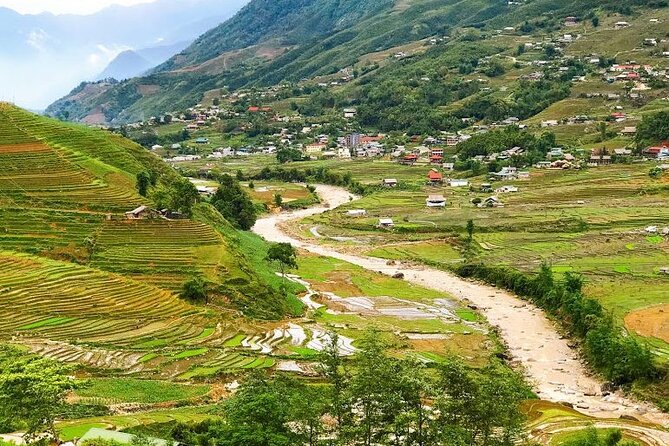 From Hanoi by Bus to Sapa 3days Trekking Tour (Bungalow + Hotel) - Booking and Cancellation Policy