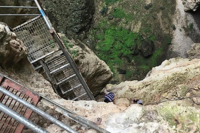 Full Day Private Guided Hiking Tour of Salalah - Inclusions and Meals