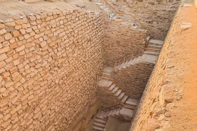 Full Day Tour to Sakkara, Memphis, and Dahshur - Pickup Details