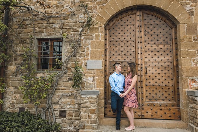 Get Down on Your Knee! Surprise Proposal in Florence - Operating Hours
