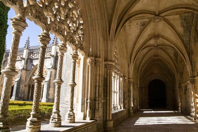 Golden Ring of Portugal (Tomar, Batalha, Alcobaça) - Meeting Point Instructions
