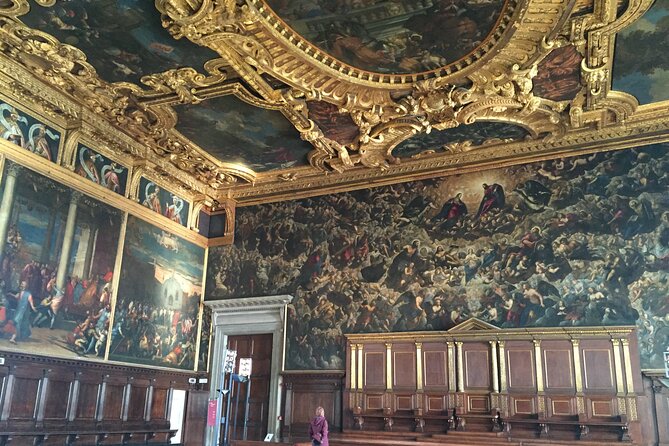 Gondola Ride & Doges Palace Guided Tour - Additional Details