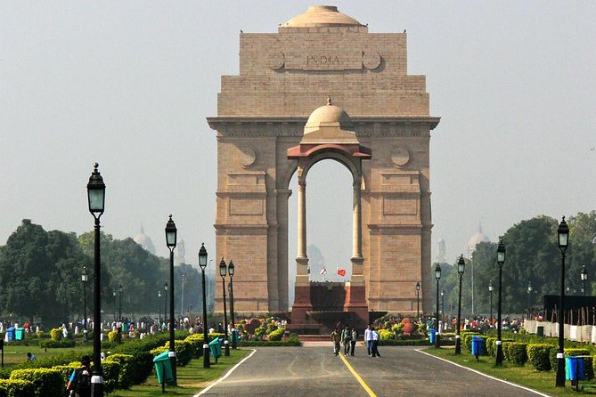 Guided Delhi Tour With Transfer Services Included - Confirmation and Accessibility