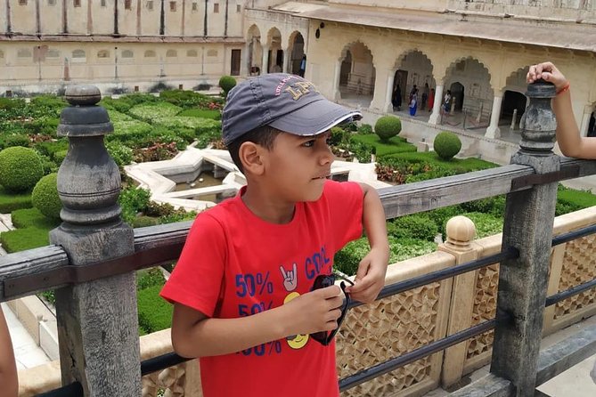 Gurgaon to Agra Taj Mahal Sunrise Tour - Frequently Asked Questions