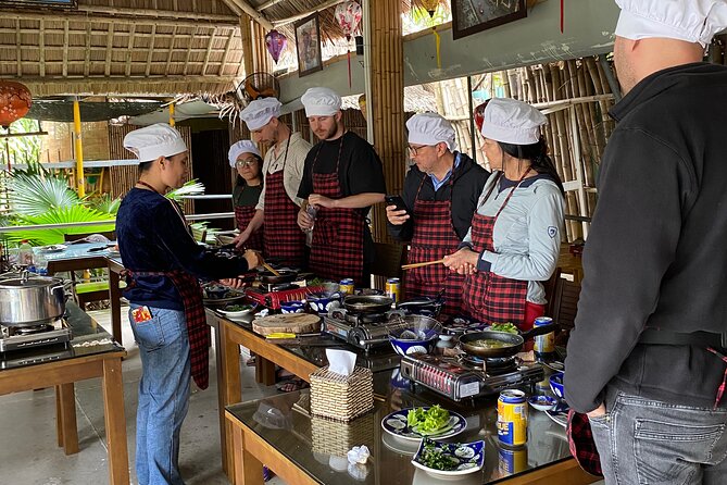 Ha Noi Cooking Class With Local Market Tour - Pricing and Reservation Options