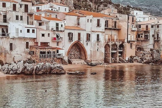 Half Day Private Tour in the Historic Center of Cefalù - Accessibility Considerations